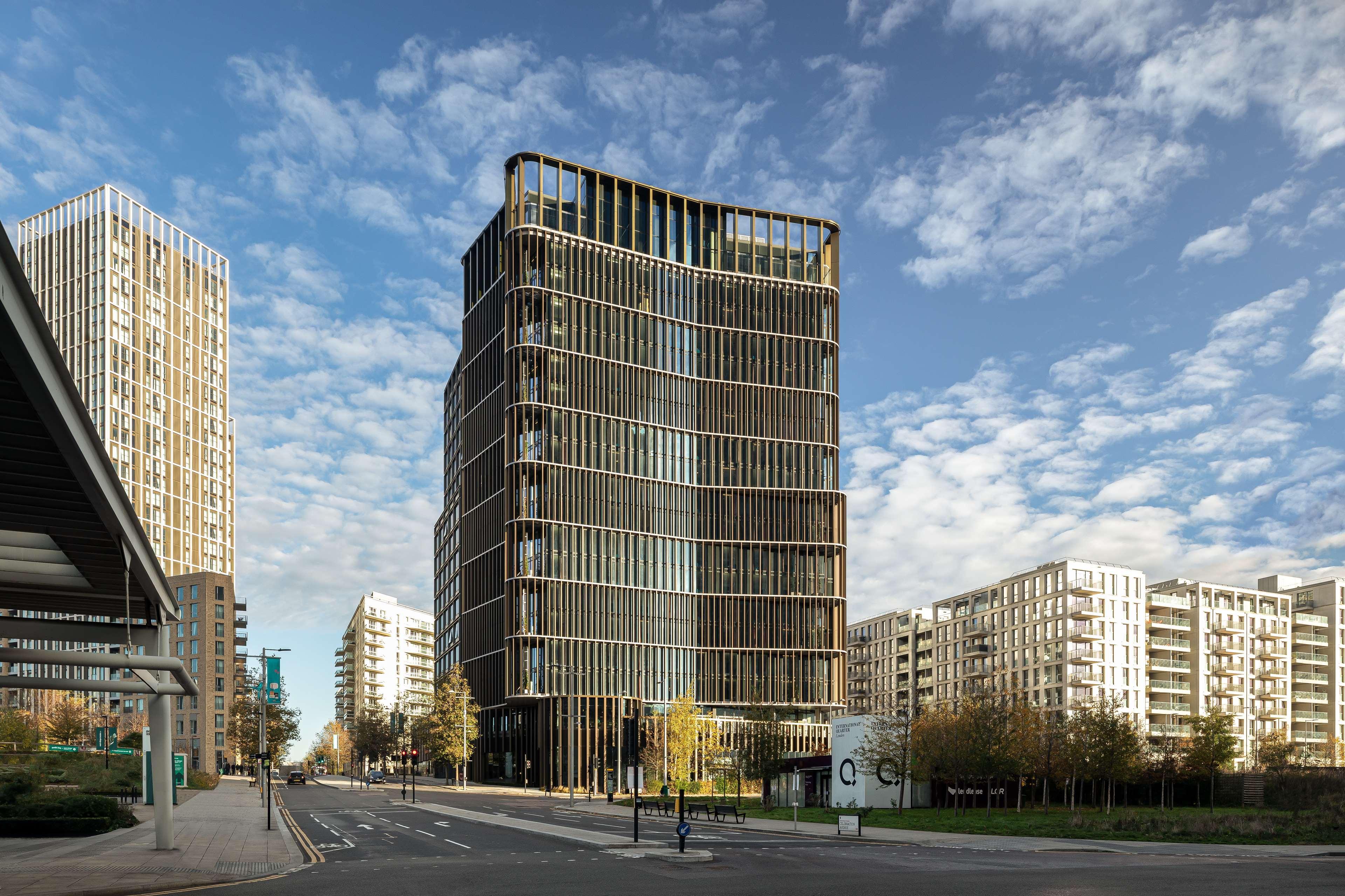 Отель The Gantry London Curio Collection By Hilton Экстерьер фото